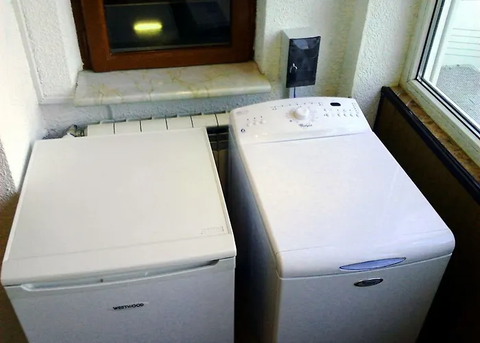 One Bedroom French Embassy Апартаменти Бухарест