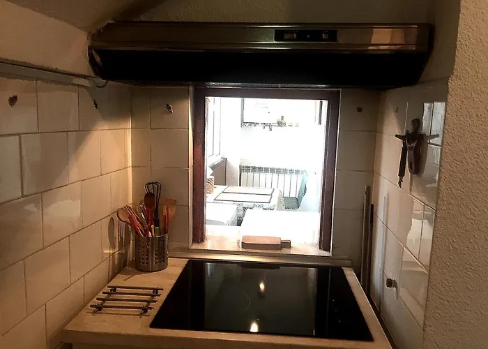 شقة One Bedroom French Embassy بوخارست