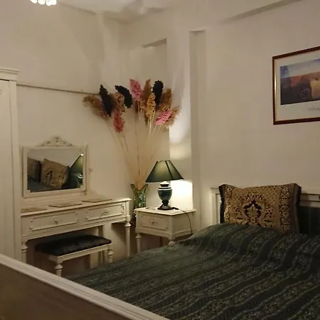 One Bedroom French Embassy * Bucharest